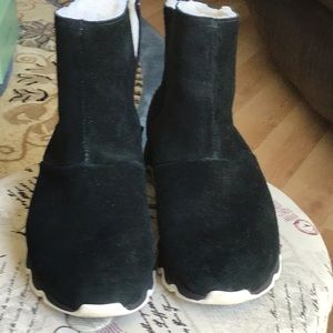 Sorel waterproof black suede booties